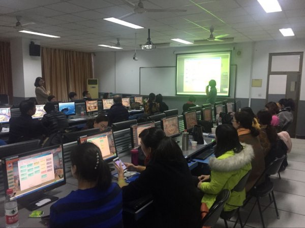 学员模拟商业模式路演